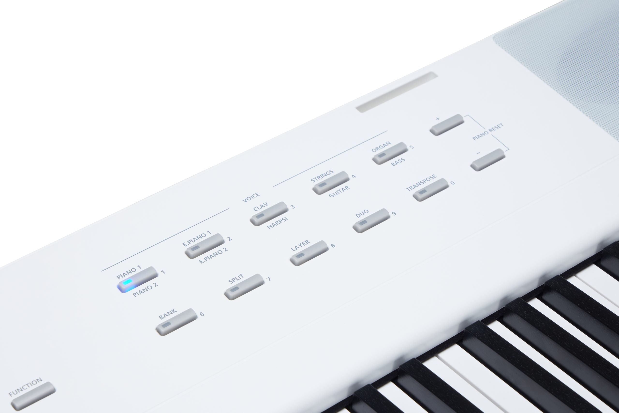 KURZWEIL KaE1 Portable Digital Piano 88 Keys w/ Lyric Stand and Sustain Pedal, White [KA E1 WH]