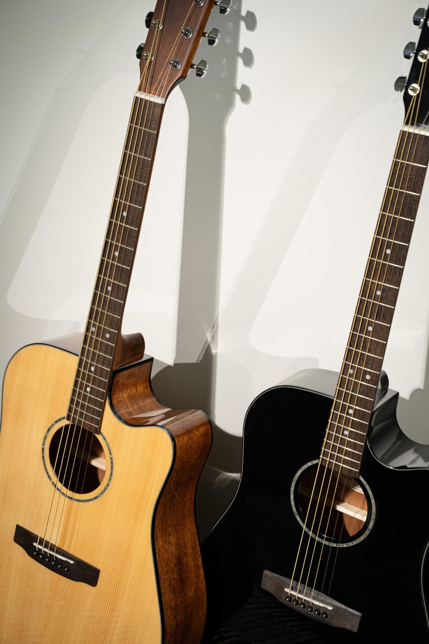 Cort Earth60CE Acoustic Guitar [EARTH 60CE]