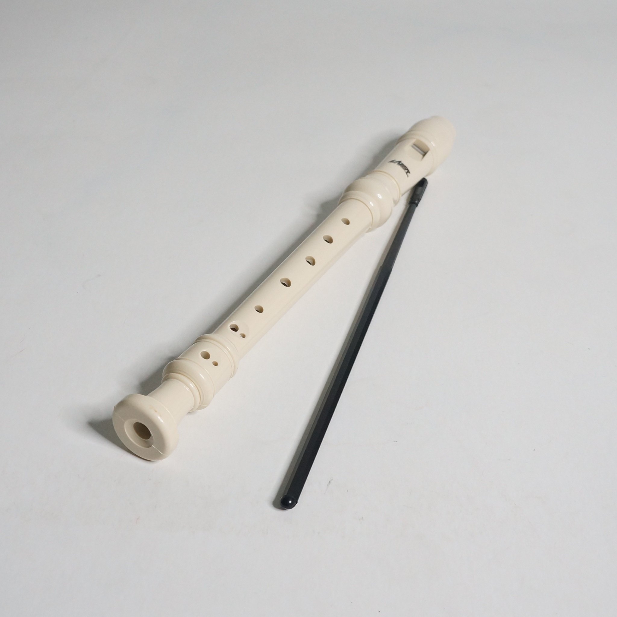 Lazer DR-08 Plastic Recorder